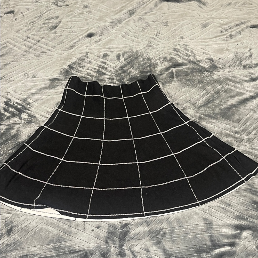 Classic Conceps  Black and White Windowpane Skirt
